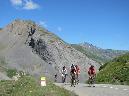 Montée cyclo du Col du Galibier depuis Valloire