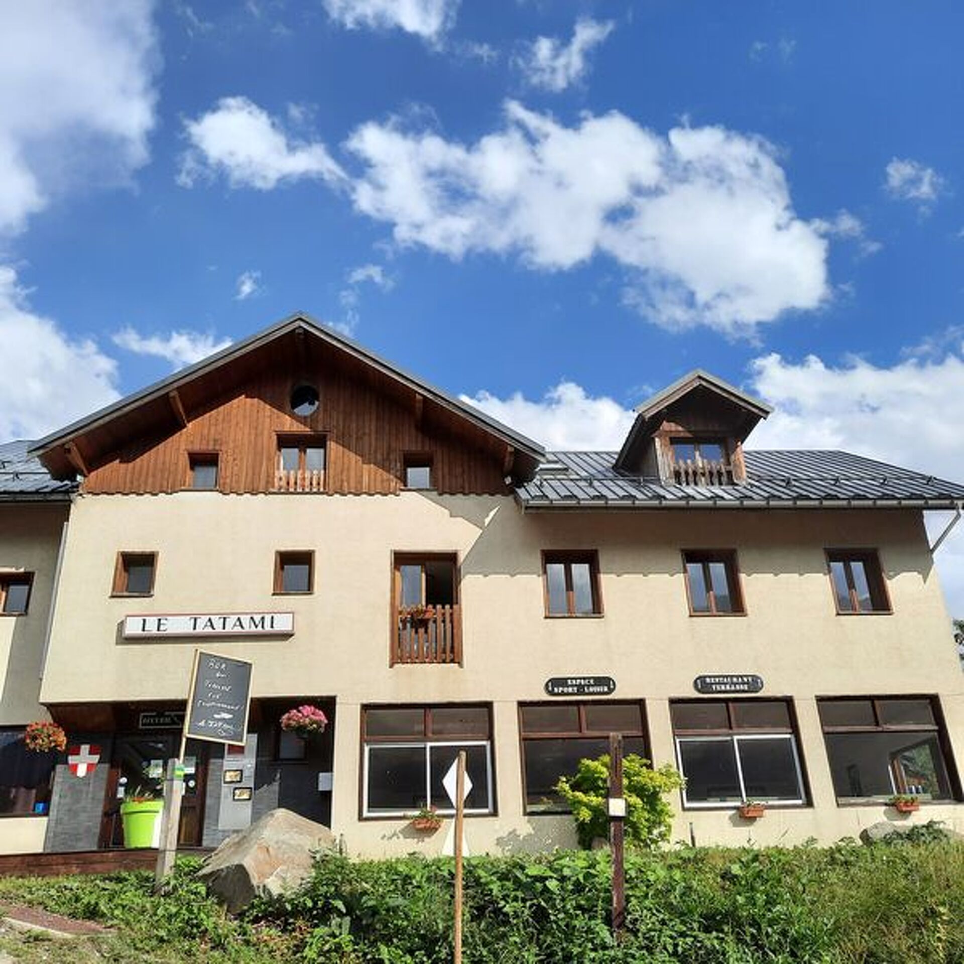 hôtel le tatami à Valloire