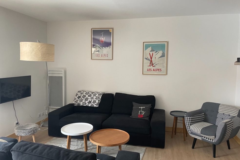 BEL APPARTEMENT 8 PERSONNES DANS PETITE RESIDENCE A VALLOIRE