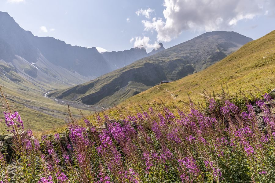 le refuge des aiguilles d'arves