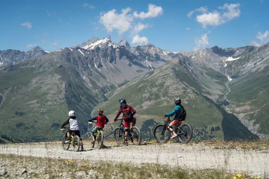 Viste de VTT de descente Les Mérégers Valloire