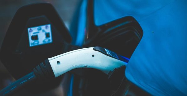 Bornes de recharge véhicules électriques aux Verneys