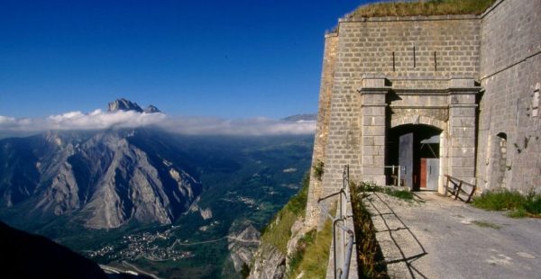 Le fort du Télégraphe, un balcon sur la Maurienne : visite guidée