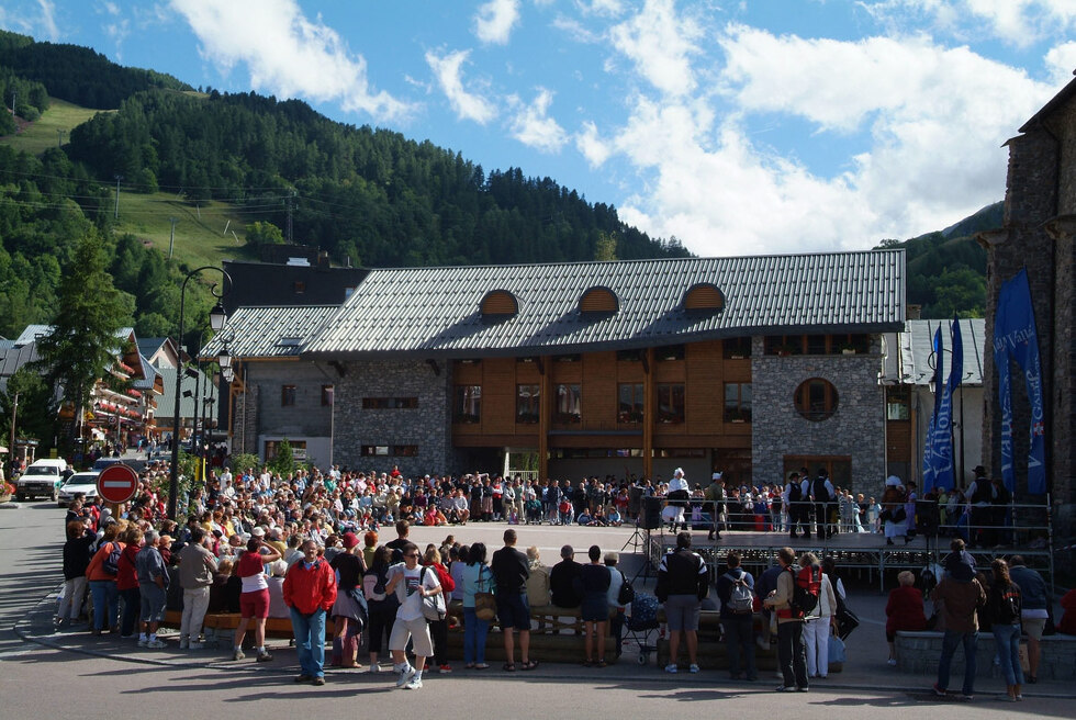 Mairie de Valloire - été