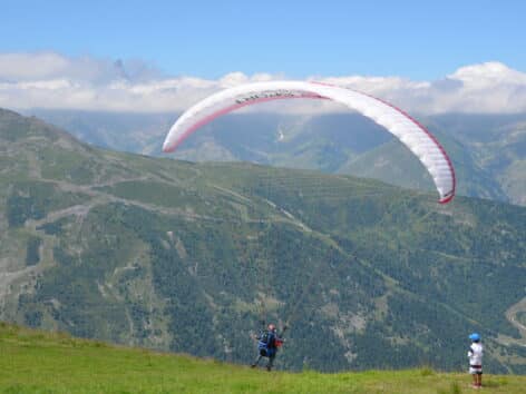 envergure-parapente-valloire.jpg