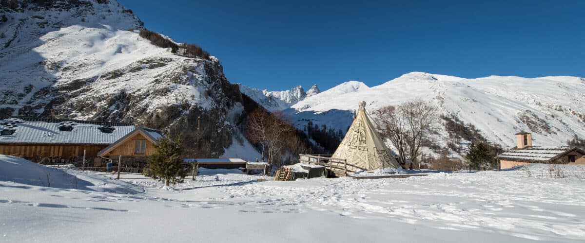 Camping et hébergement insolite à Valloire