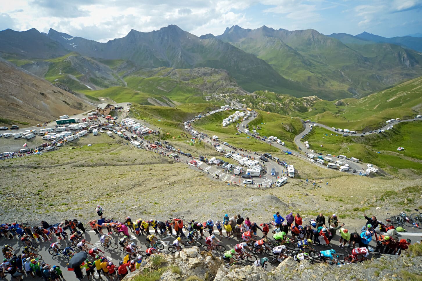 Passage du tour de France à Valloire par le Col du Galibier